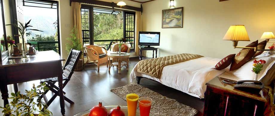 Munnar Luxury Cottage Bedroom